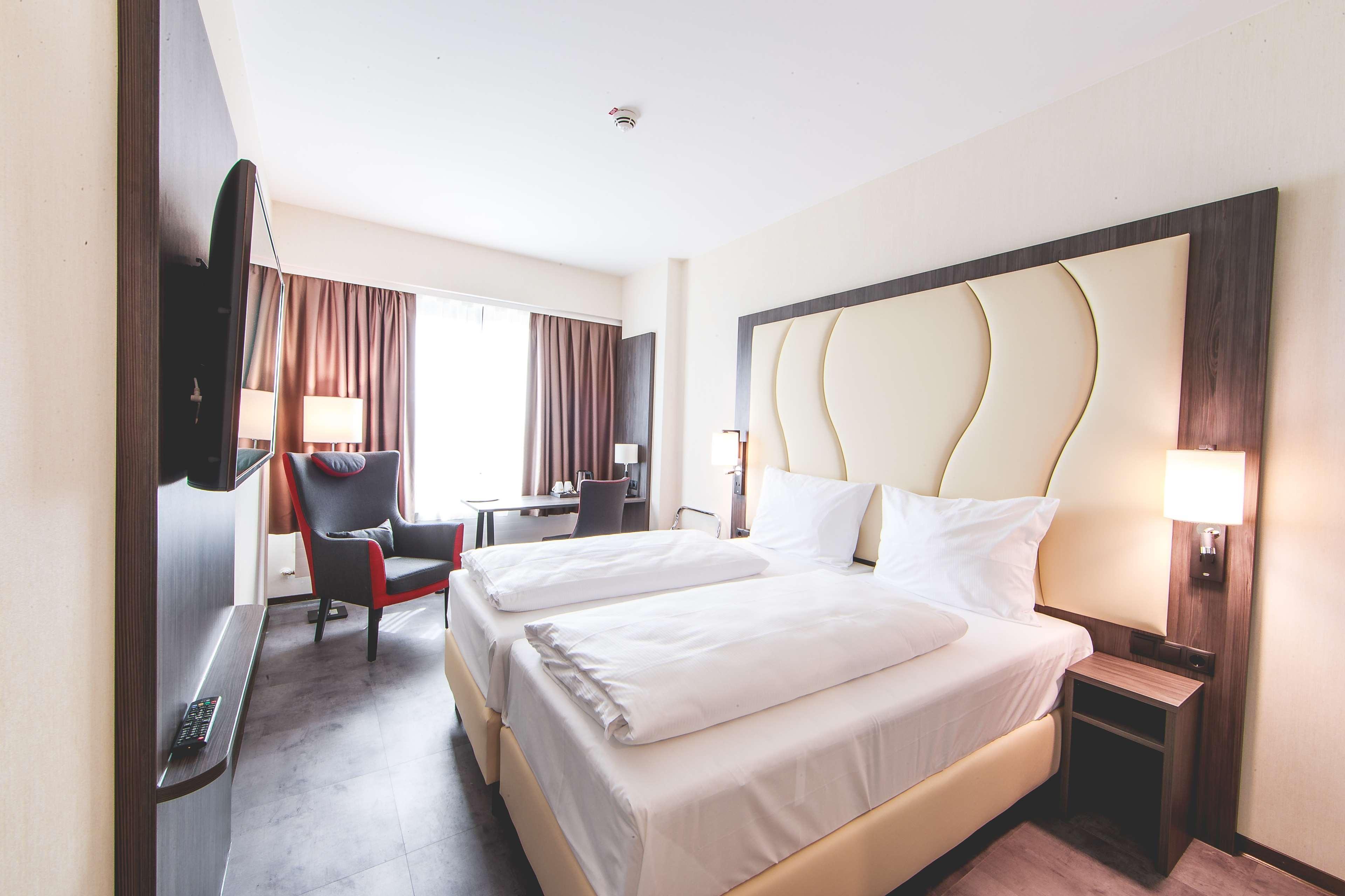 Best Western Plaza Hotel MHG Zewnętrze zdjęcie