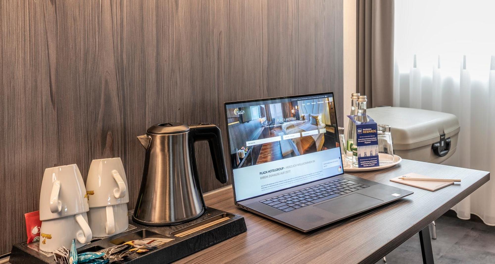 Best Western Plaza Hotel MHG Zewnętrze zdjęcie