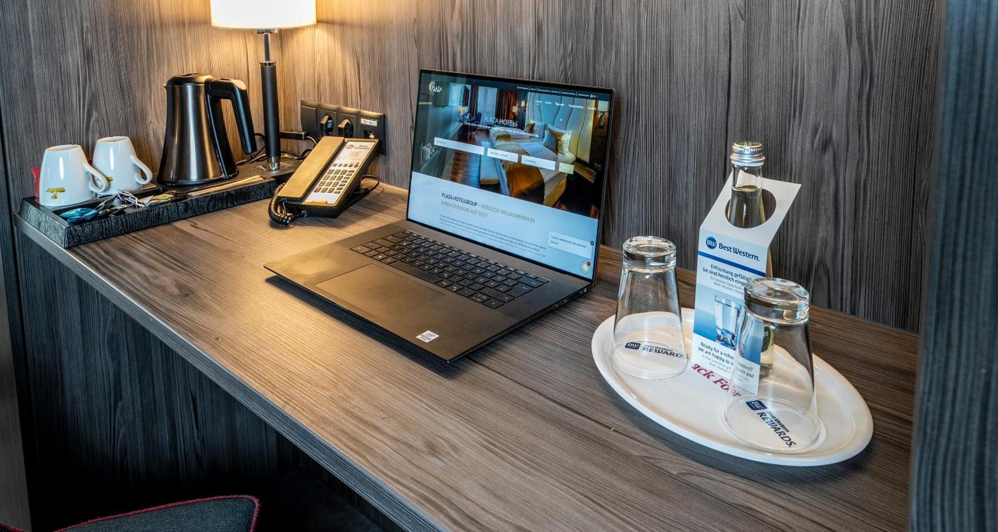 Best Western Plaza Hotel MHG Zewnętrze zdjęcie